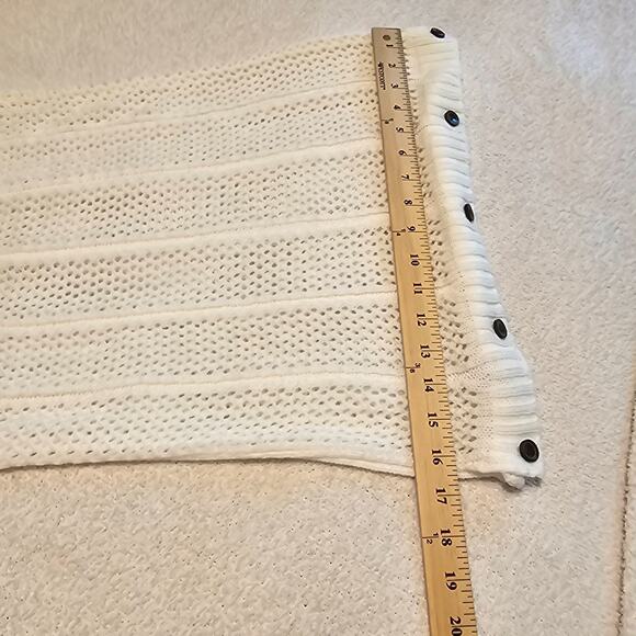 Charlotte Russe White Open Knit Button Front Convertible Shrug Wrap Sweater - Picture 2 of 6